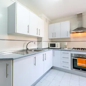 https://vista-inmejorable.hotelsinnerja.org
